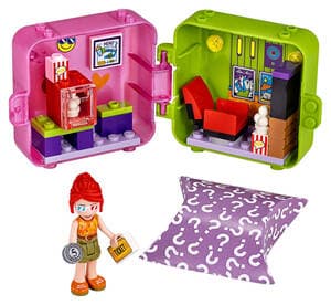 Mia's Shopping Play Cube